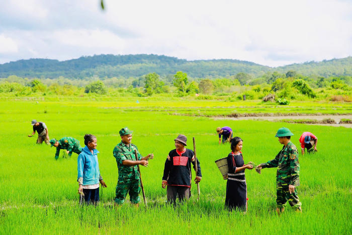 Bộ đội biên phòng Đắk Lắk - điểm tựa cho người dân vùng biên