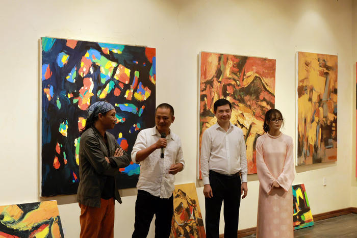 Đà Nẵng: Triển lãm tranh về nhịp sống đô thị và phố cổ Hội An