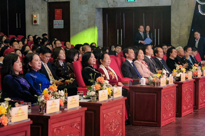 Hơn 116 tỷ đồng hỗ trợ trẻ em tại chương trình “Mùa xuân cho em" lần thứ 19