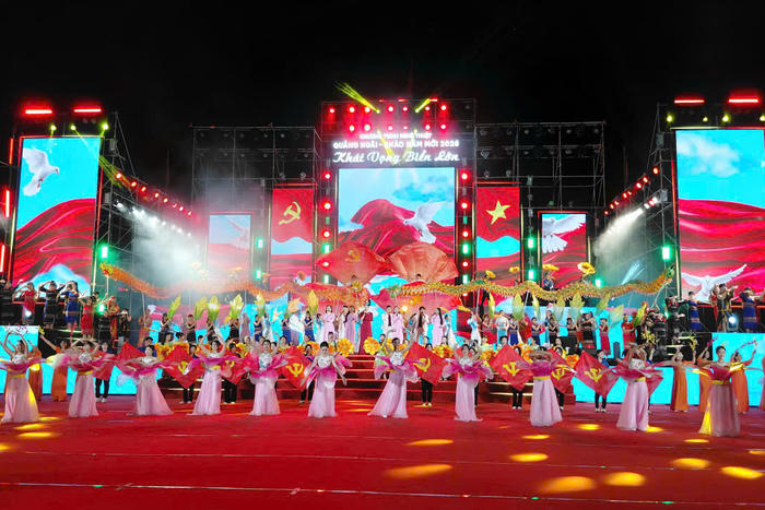 Miền Trung rộn ràng đón năm mới 2026