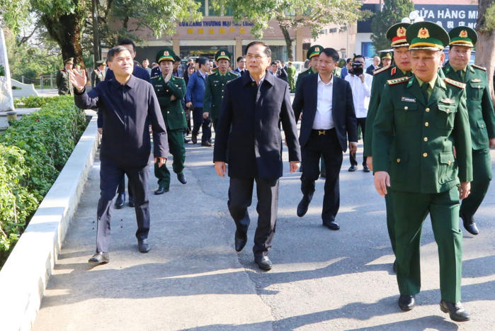 Phó Thủ tướng khảo sát quy hoạch tuyến đường sắt Móng Cái - Hạ Long - Hải Phòng