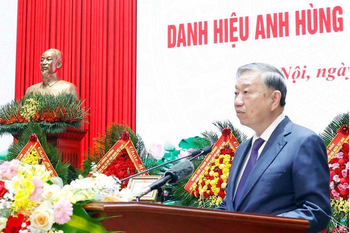 Tổng Bí thư: Đổi mới, hoàn thiện phương thức bảo đảm hậu cần, kỹ thuật trong tình hình mới