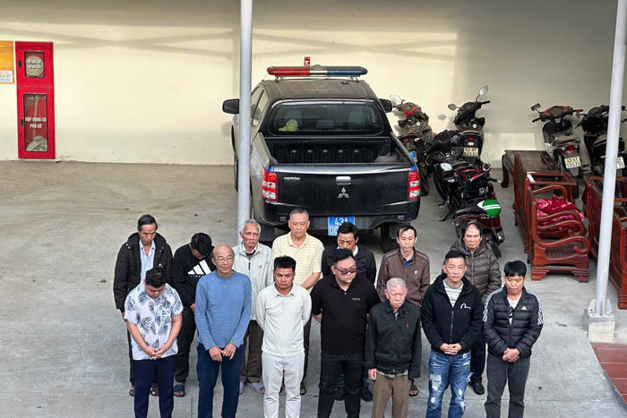 Đà Nẵng: Triệt phá ổ nhóm tổ chức cá độ bóng đá trực tuyến, giao dịch khoảng 50 tỷ đồng Đà Nẵng: Triệt phá ổ nhóm tổ chức cá độ bóng đá trực tuyến, giao dịch khoảng 50 tỷ đồng