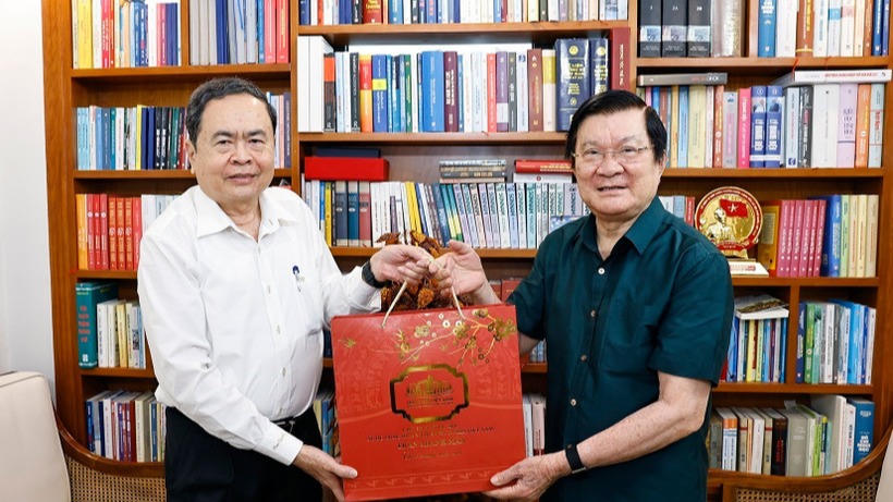 Chủ tịch Quốc hội chúc Tết nguyên lãnh đạo Đảng, Nhà nước dịp Xuân Bính Ngọ