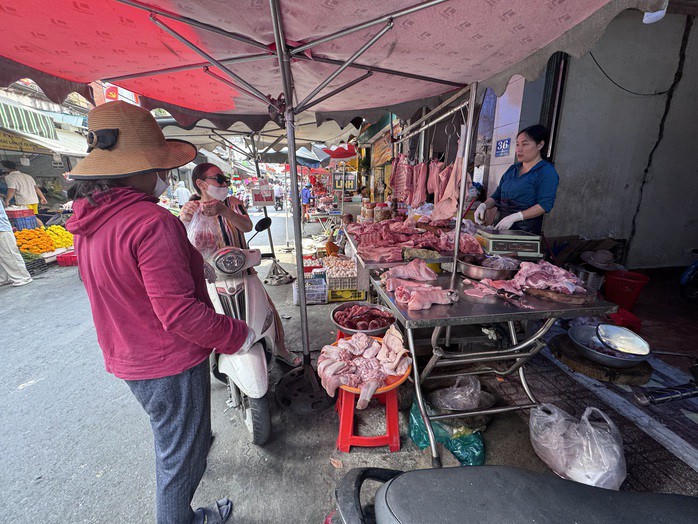 Giá thịt lợn hơi giữ đà ổn định