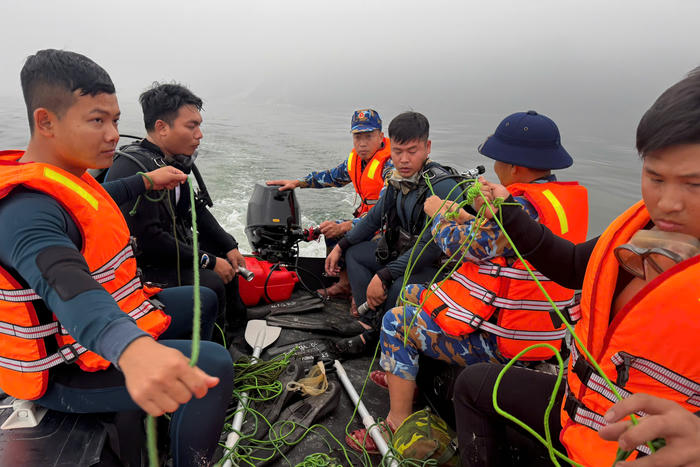 Tàu bị chìm tại hồ Thác Bà không phải là tàu du lịch