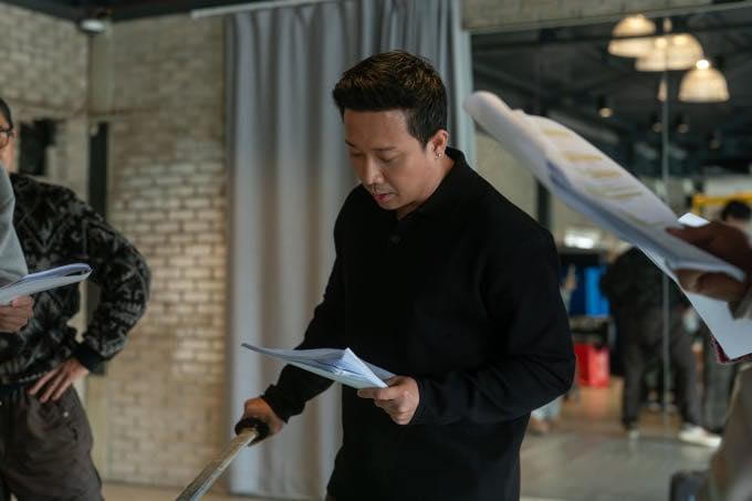 Đạo diễn 'trăm tỷ' Trấn Thành lần đầu đóng phim cổ trang Hàn Quốc