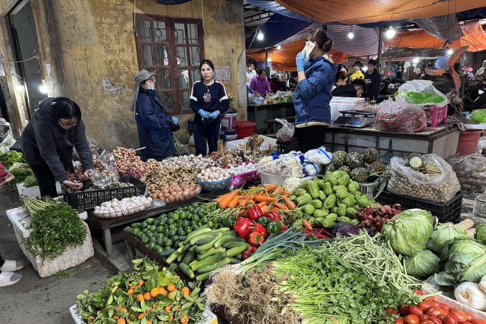 Chính phủ chỉ đạo kiểm soát chặt giá cả, không để xảy ra tình trạng đầu cơ, găm hàng