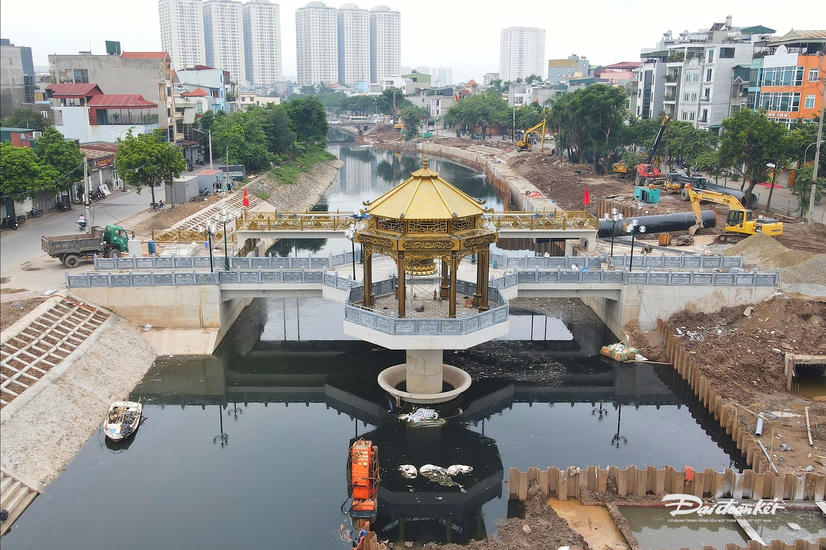 Đập dâng trên sông Tô Lịch hoạt động thế nào sau khi bổ cấp nước từ Hồ Tây?