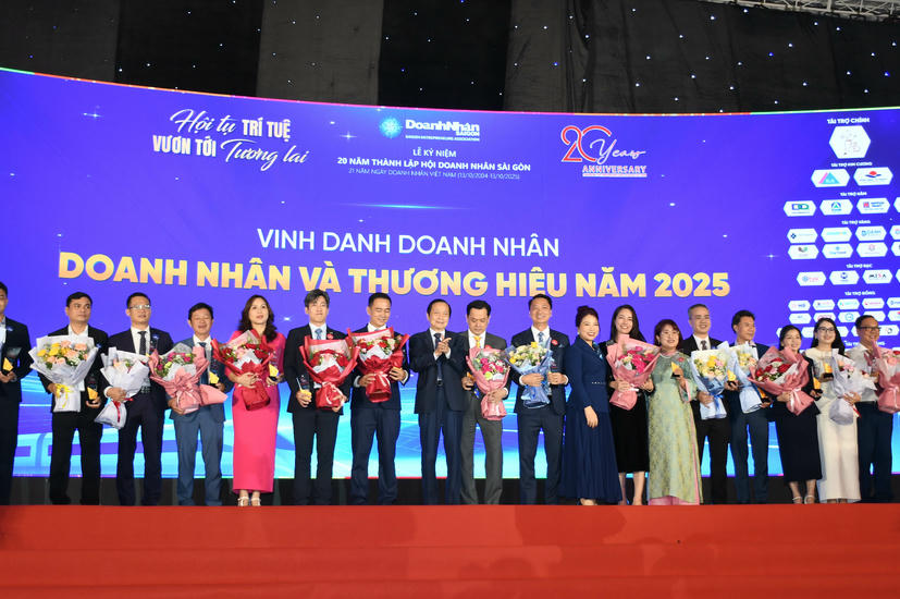 Tôn vinh doanh nhân – Lan tỏa tinh thần truyền lửa và nét đẹp từ tâm