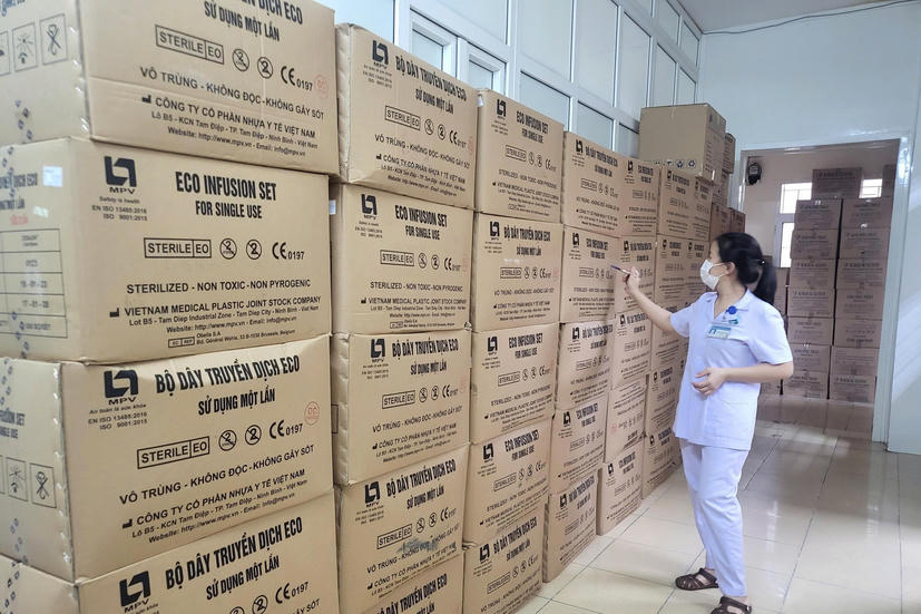 Tăng cường giám sát, khắc phục tình trạng thiếu thuốc, vật tư y tế