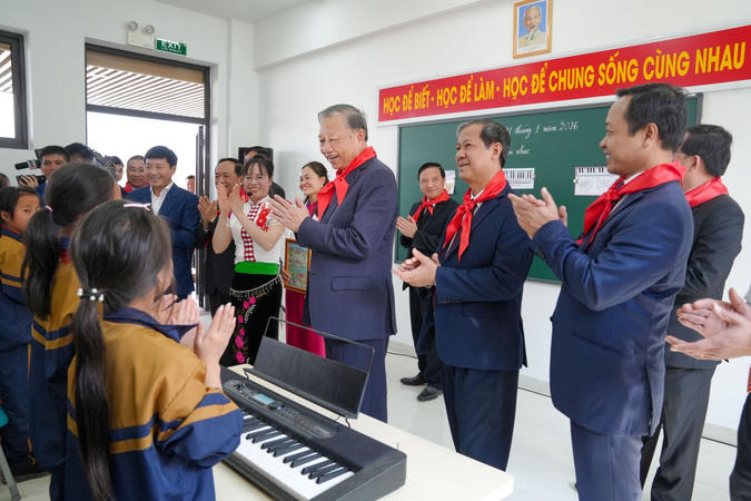 Tổng Bí thư Tô Lâm dự lễ khánh thành Trường phổ thông nội trú liên cấp Si Pa Phìn, Điện Biên
