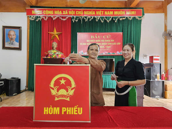 Truyền thông quốc tế đưa tin đậm nét về “Ngày hội non sông” của Việt Nam