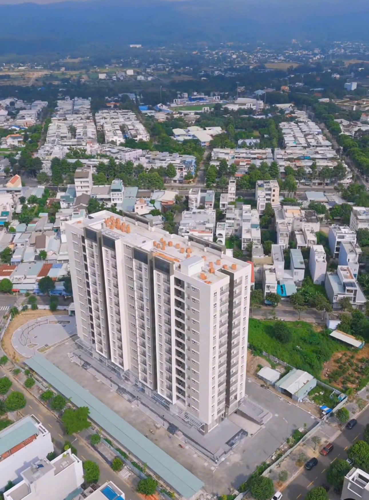bên phải 67