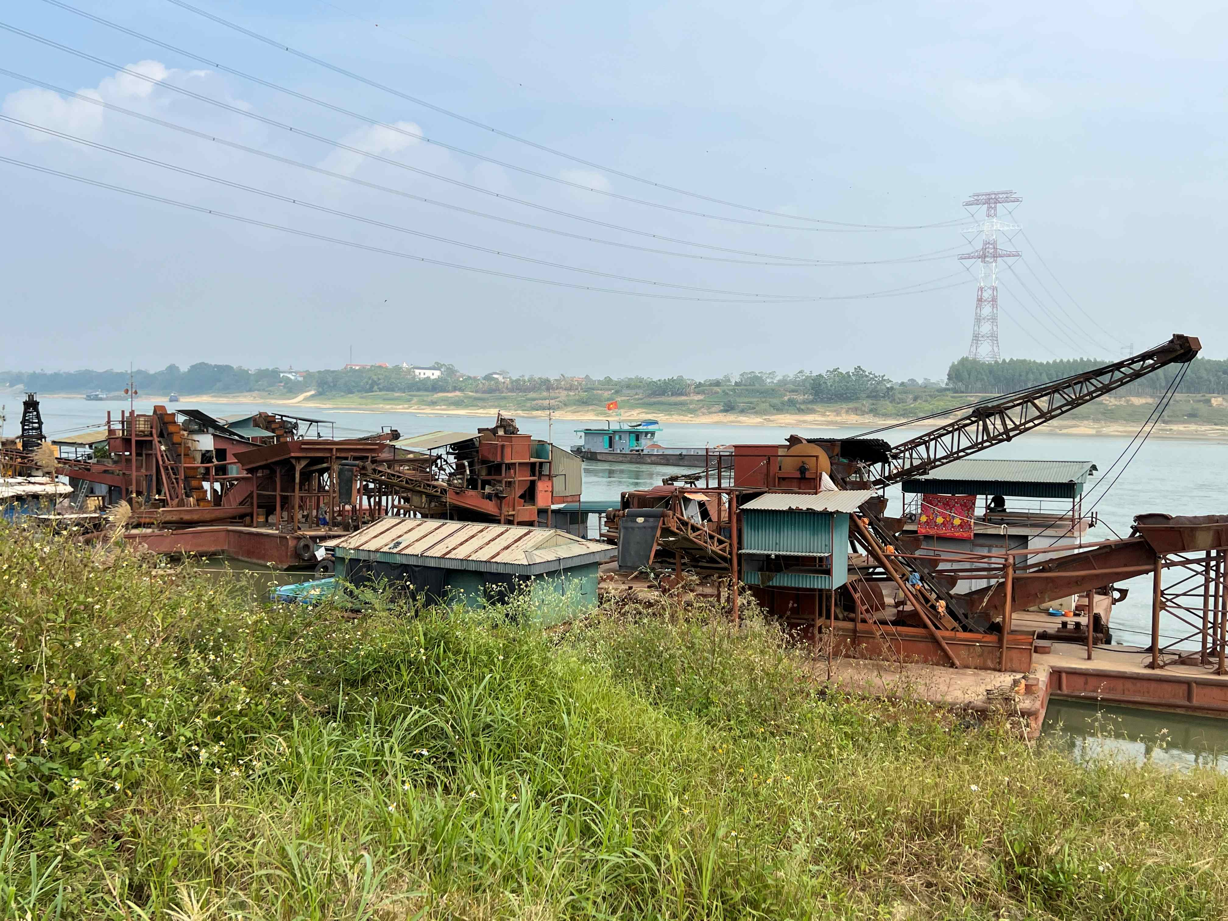 Phú Thọ mạnh tay xử lý khai thác khoáng sản trái phép