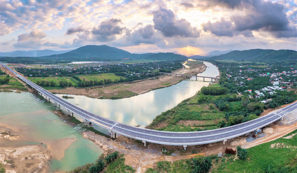 Nước rút giải ngân đầu tư công: Tạo đà cho tăng trưởng năm 2026