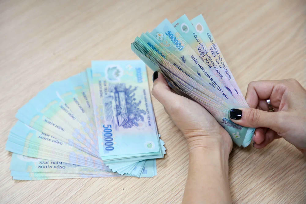 Mức thưởng Tết Nhâm Thìn cao nhất của cả nước là 5,6 tỷ đồng