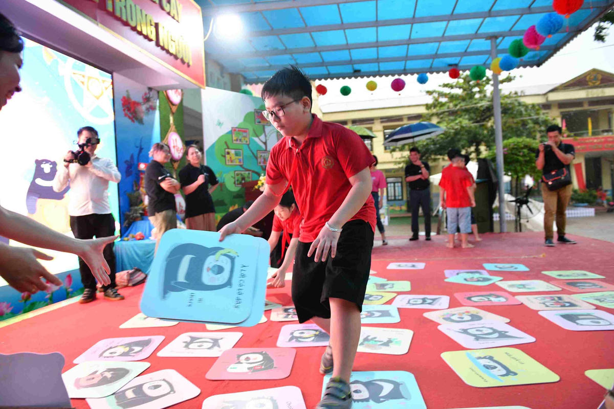 Hà Nội: Trường học tưng bừng tổ chức Tết Trung Thu cho học sinh