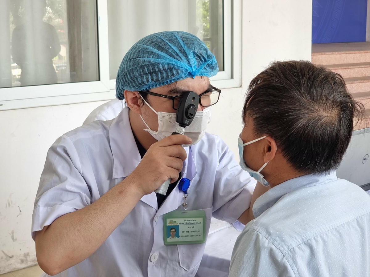 UBND huyện Mê Linh tổ chức phát động chương trình khám, quản lý sức khỏe cho Nhân dân trên địa bàn Huyện.