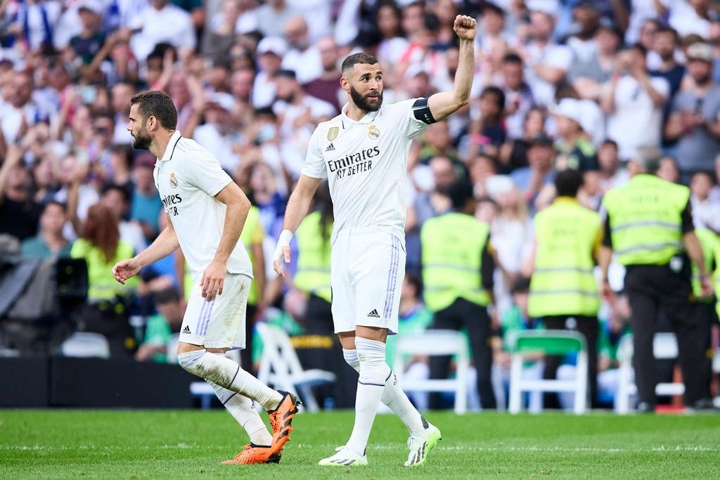 Benzema ghi bàn ở trận đấu chia tay Real Madrid (Ảnh: AP).