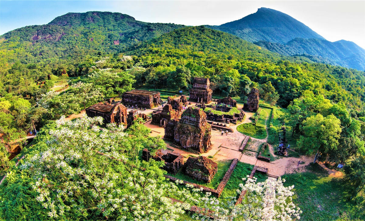 bai chinh - anh chinh