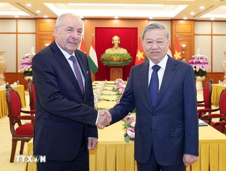 Tổng Bí thư Tô Lâm tiếp Tổng thống Hungary Sulyok Tamas thăm chính thức Việt Nam. (Ảnh: Thống Nhất/TTXVN)