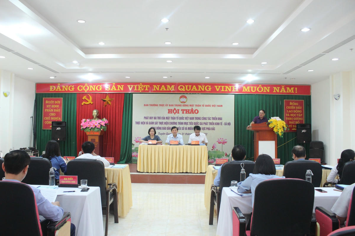 Quang cảnh hội thảo.