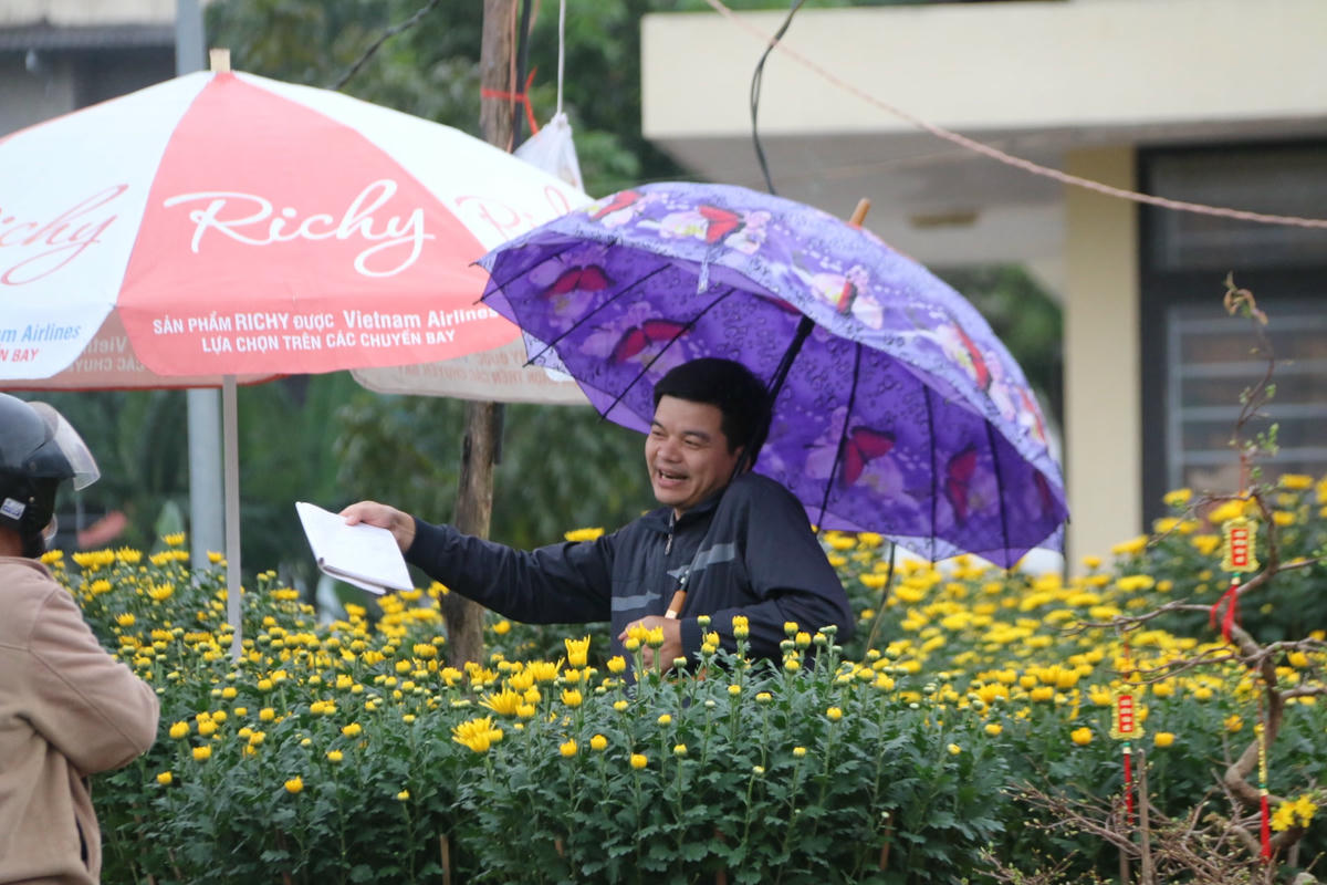 Càng về cuối ngày, không khí tại công viên Fidel Castro càng nhộn nhịp.