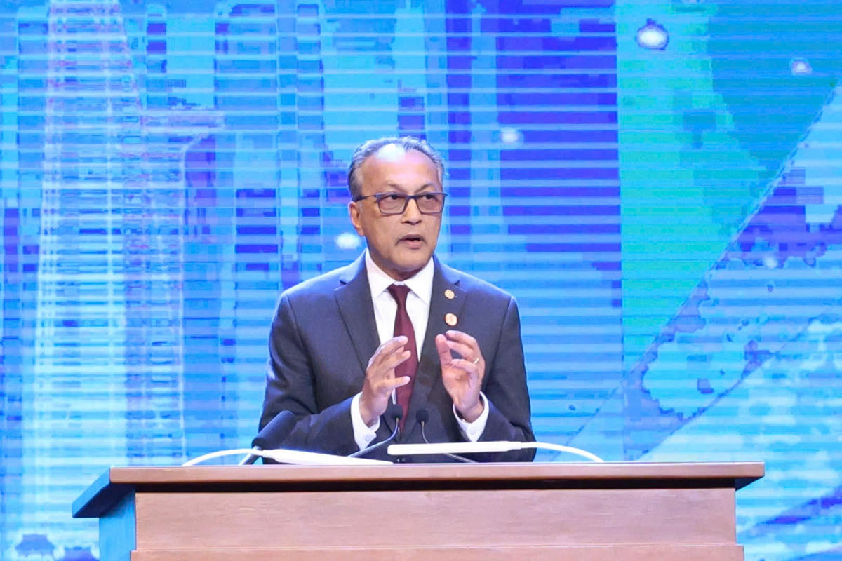 Chủ tịch WRI16-4