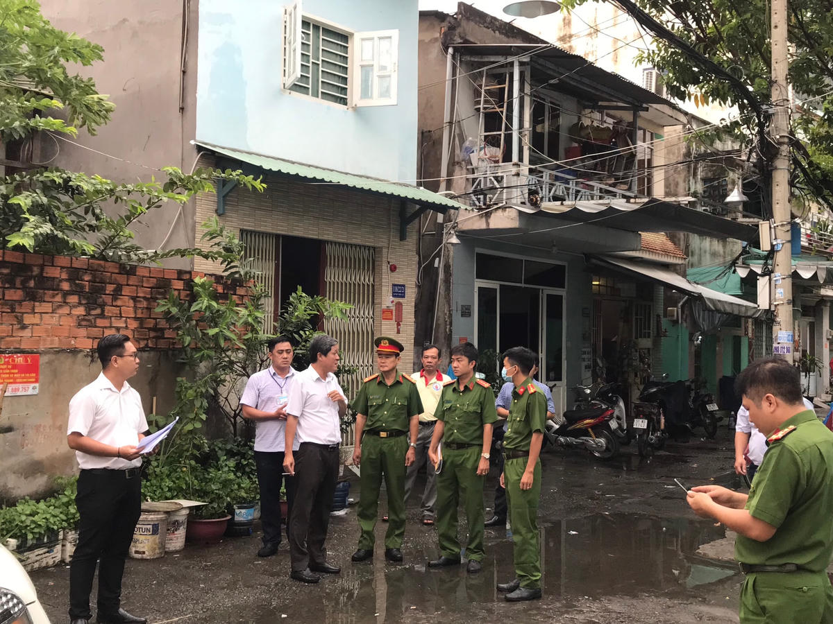 Kiểm tra công tác PCCC tại phường Hoà Thạnh