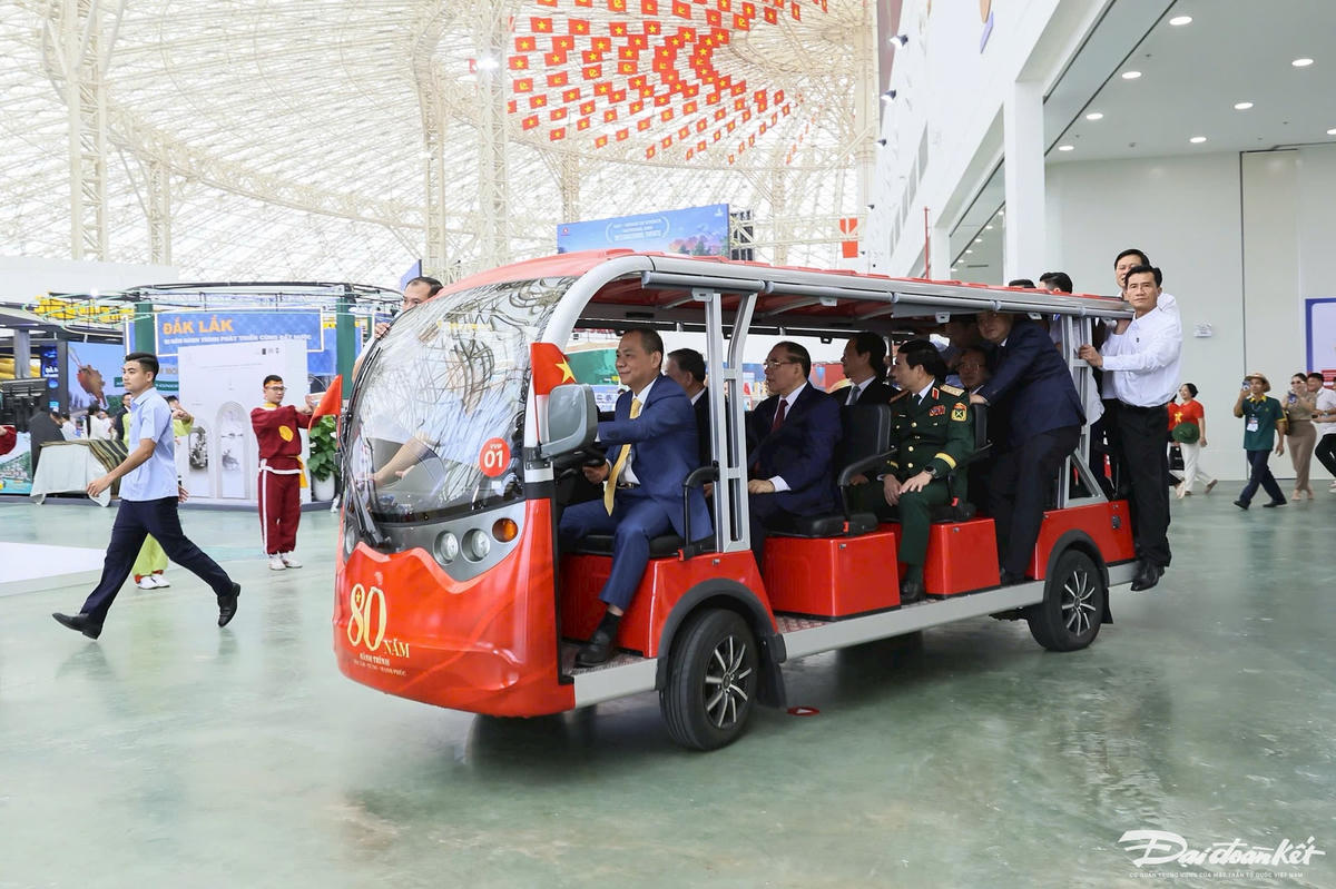 ảnh lãnh đạo đảng9