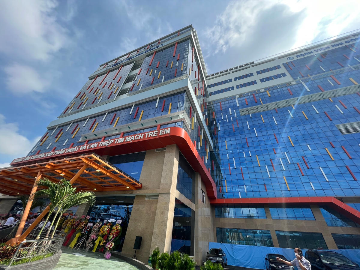 Trung tâm tim mạch trẻ em - chuyên sâu phẫu thuật và can thiệp tim mạch trẻ em.