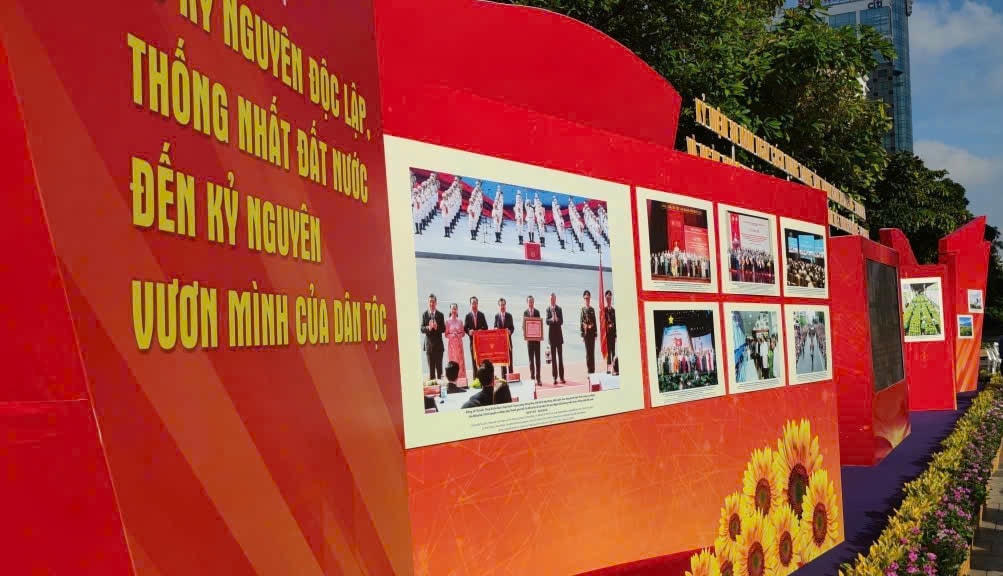 A1 ok Mot goc trien lam