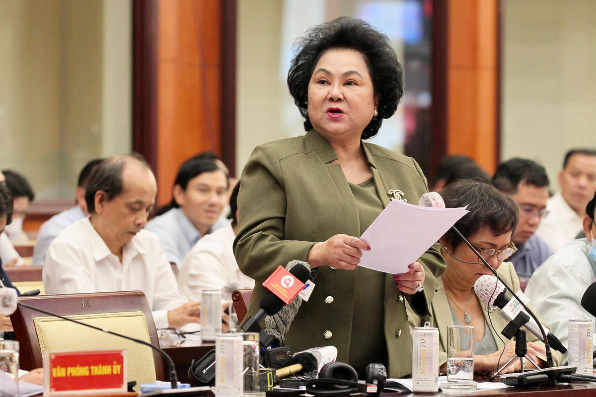 Đại diện doanh nghiệp chia sẻ những khó khăn mà doanh nghiệp đang gặp phải.