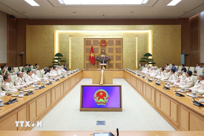 Thủ tướng Phạm Minh Chính phát biểu tại buổi gặp mặt Ban Liên lạc Công an chi viện chiến trường miền Nam. (Ảnh: Dương Giang/TTXVN) ttxvn-thu-tuong-ban-lien-lac-cong-an-chi-vien-chien-truong-mien-nam-3.jpg