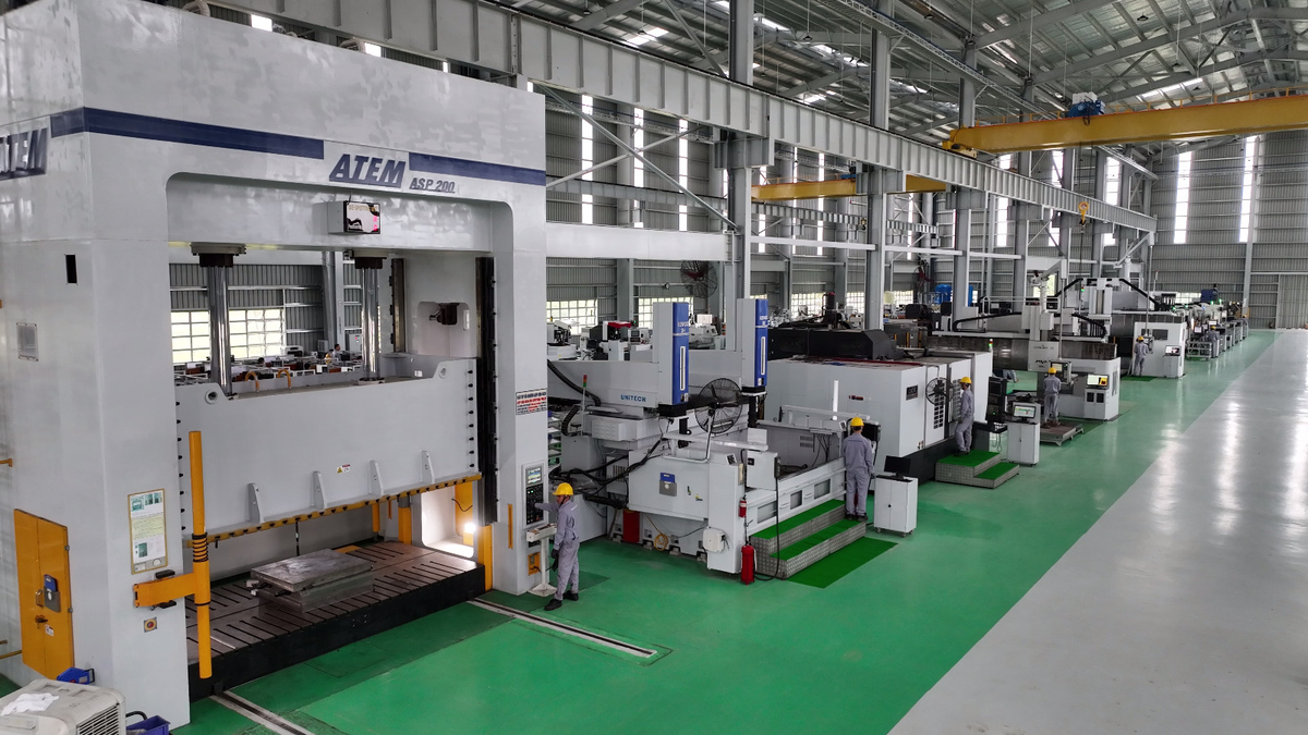 THACO INDUSTRIES đầu tư nhiều máy móc hiện đại nhằm gia công các chi tiết lớn với độ chính xác cao.