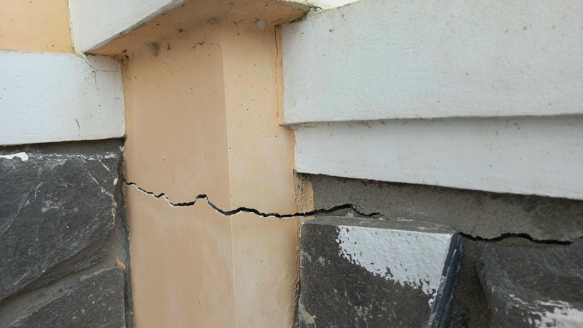 Chủ đầu tư giấu giếm hồ sơ dự án Hội trường UBND phường Thủy Châu?