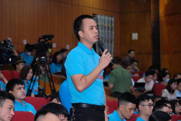 Đại diện người lao động đưa ra băn khoăn và những kiến nghị mong được giải đáp.