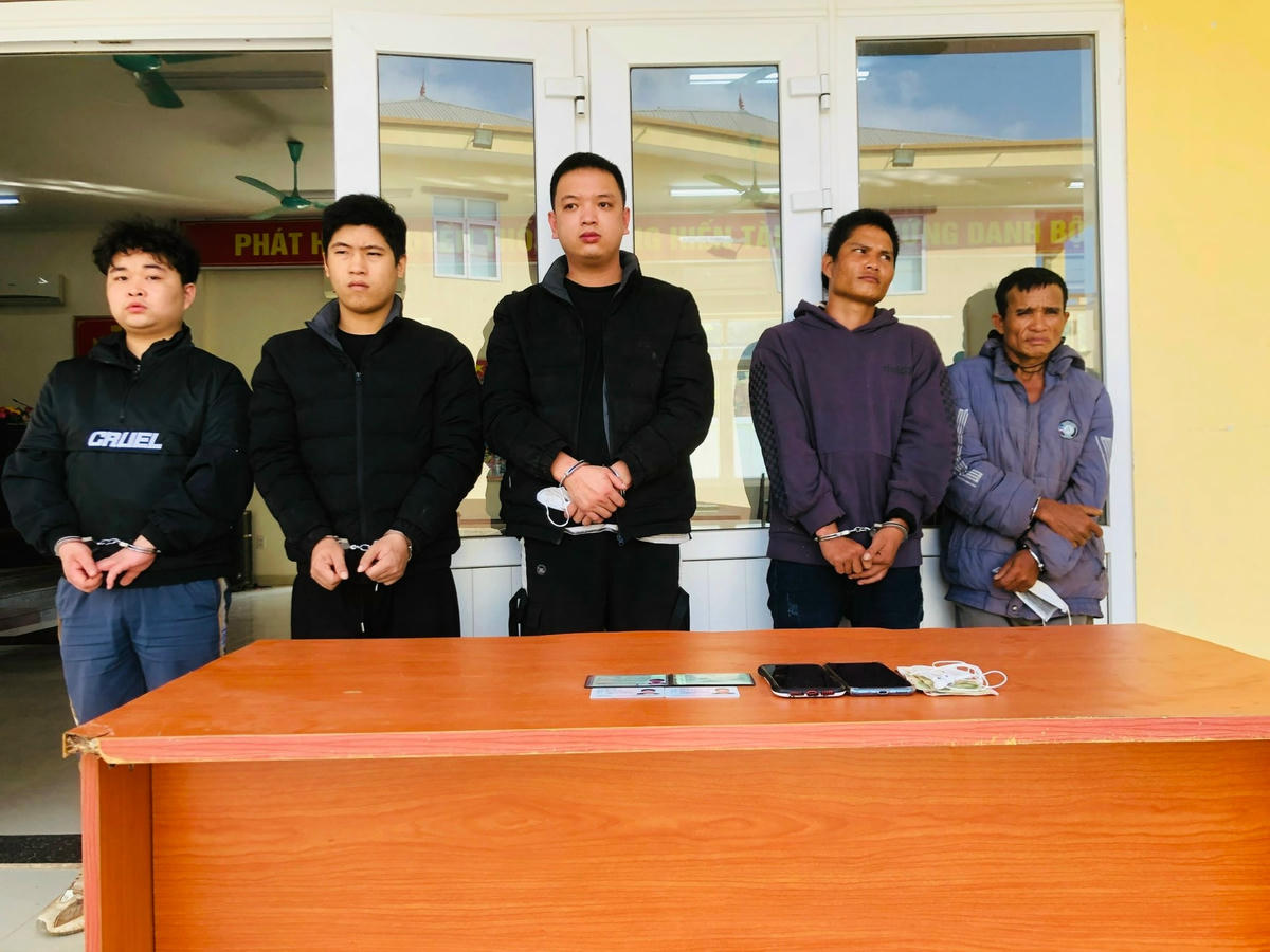 Vụ việc đang được tiếp tục điều tra, làm rõ.