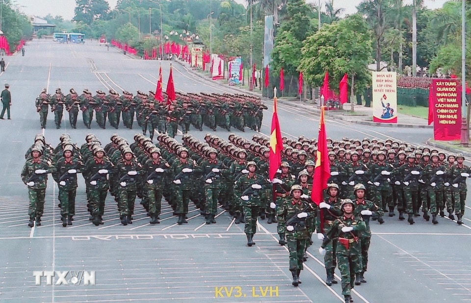 Các khối khu vực 2 tham gia hợp luyện. (Ảnh: Trọng Đức/ TTXVN)