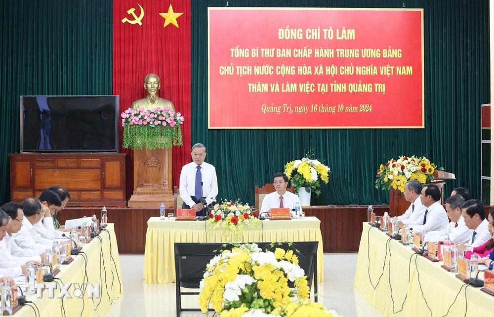 Tổng Bí thư, Chủ tịch nước Tô Lâm phát biểu chỉ đạo. (Ảnh: Lâm Khánh/TTXVN) TTXVN_1610 Tong Bi thu Quang Tri (3).jpg