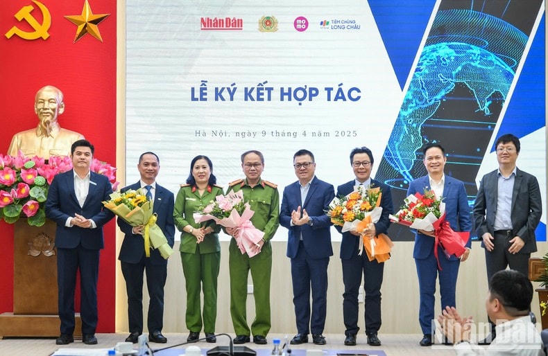 Tin tức của Báo Nhân Dân chính thức xuất hiện trên ứng dụng VNeID ảnh 9