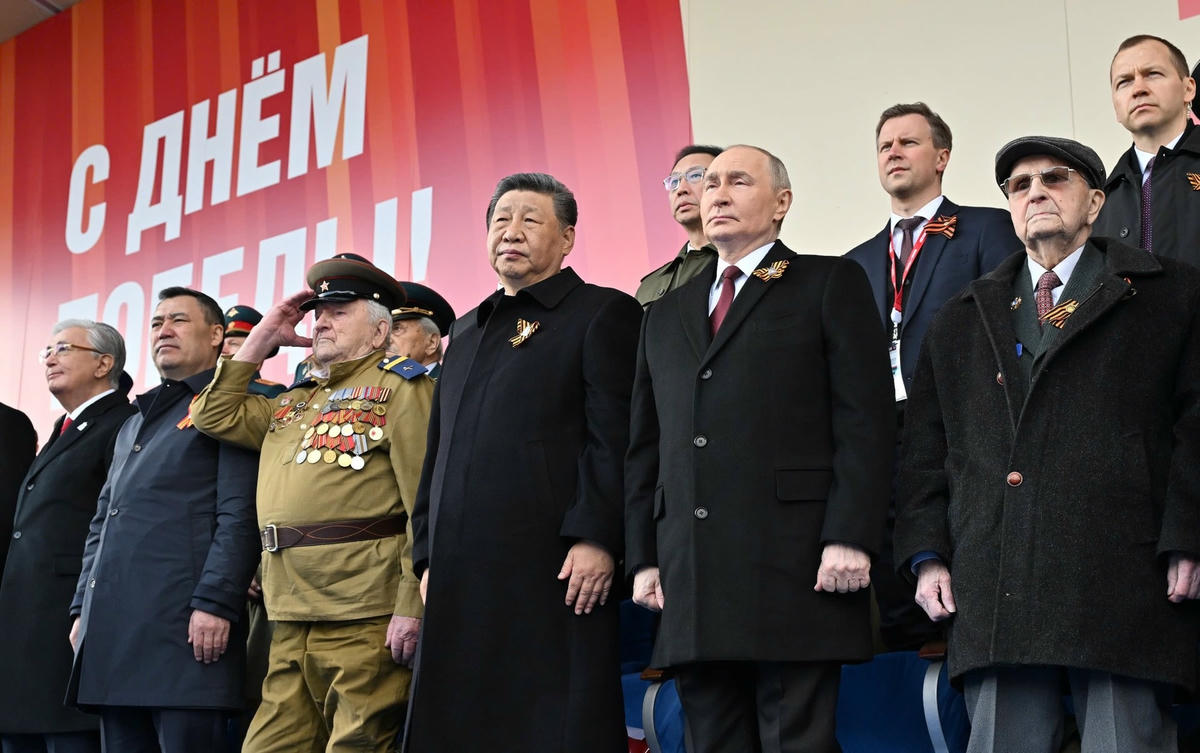 [Ảnh] Tổng Bí thư Tô Lâm cùng lãnh đạo quốc tế dự lễ duyệt binh kỷ niệm 80 năm Chiến thắng phát-xít tại Nga ảnh 6