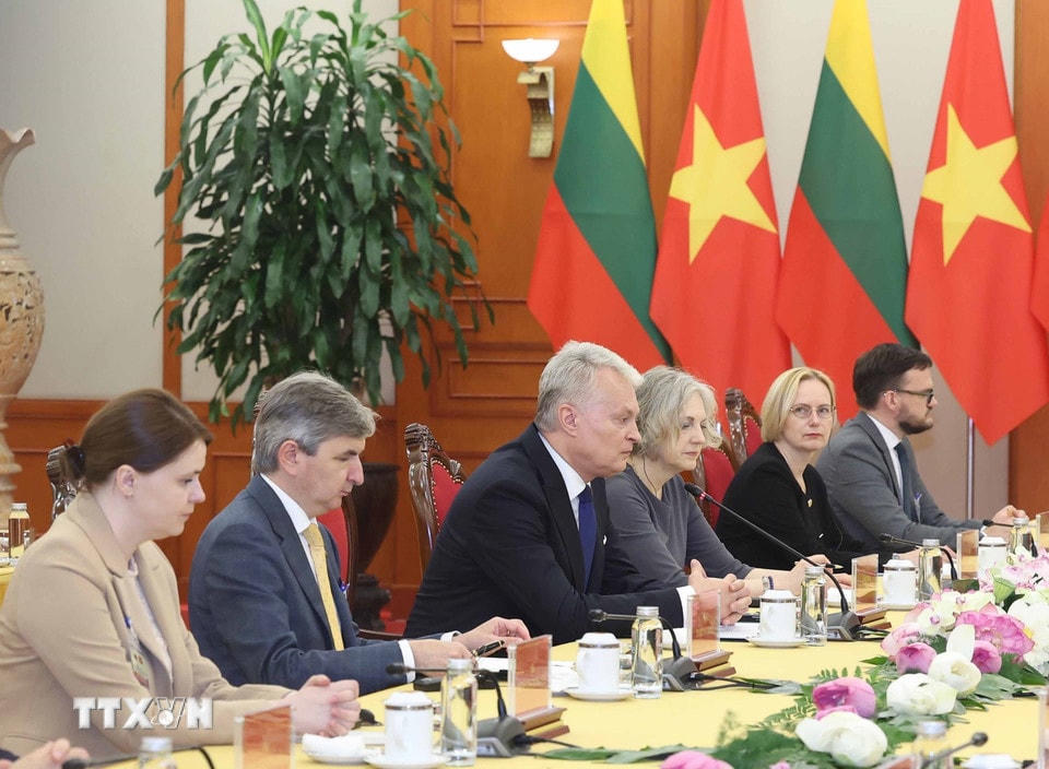 Tổng thống Cộng hòa Litva Gitanas Nauseda phát biểu. (Ảnh: Thống Nhất/TTXVN)