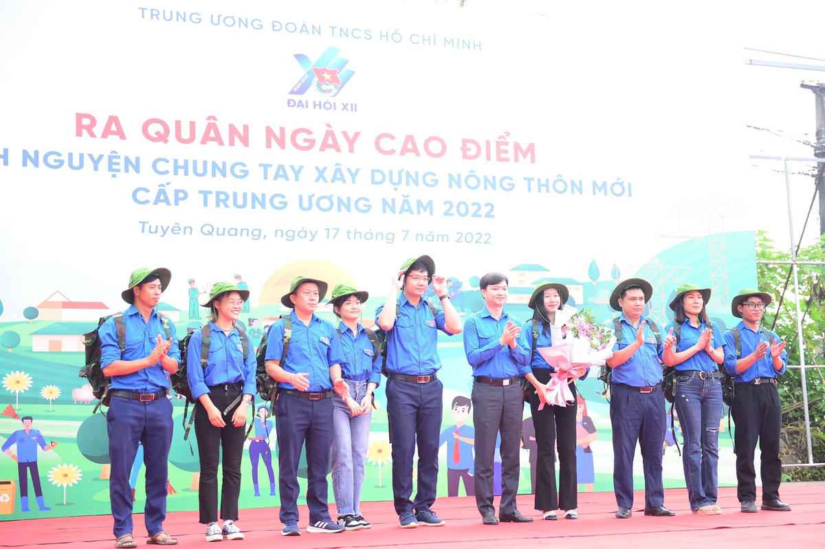 Lễ ra quân Ngày cao điểm 