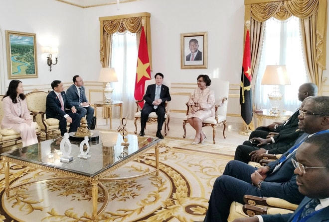 Chủ tịch nước Lương Cường hội kiến Chủ tịch Quốc hội Angola Carolina Cerqueira. (Ảnh: TTXVN) chu-tich-nuoc-luong-cuong-phat-bieu-chinh-sach-tai-quoc-hoi-angola-8197194.jpg