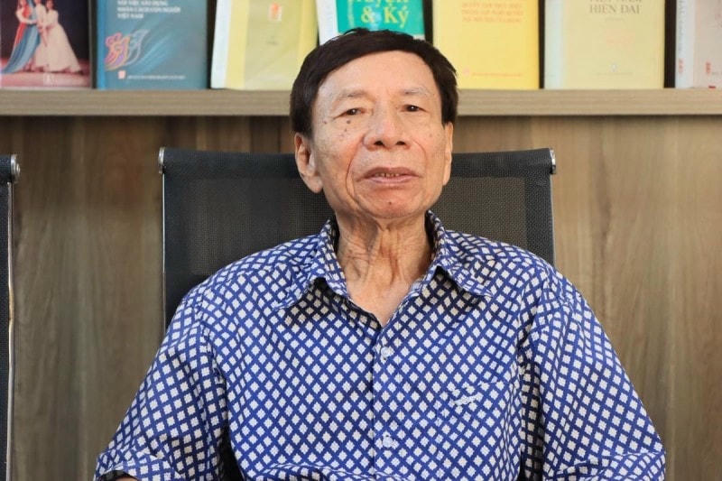 NHÀ THƠ PHẠM ĐÌNH ÂN