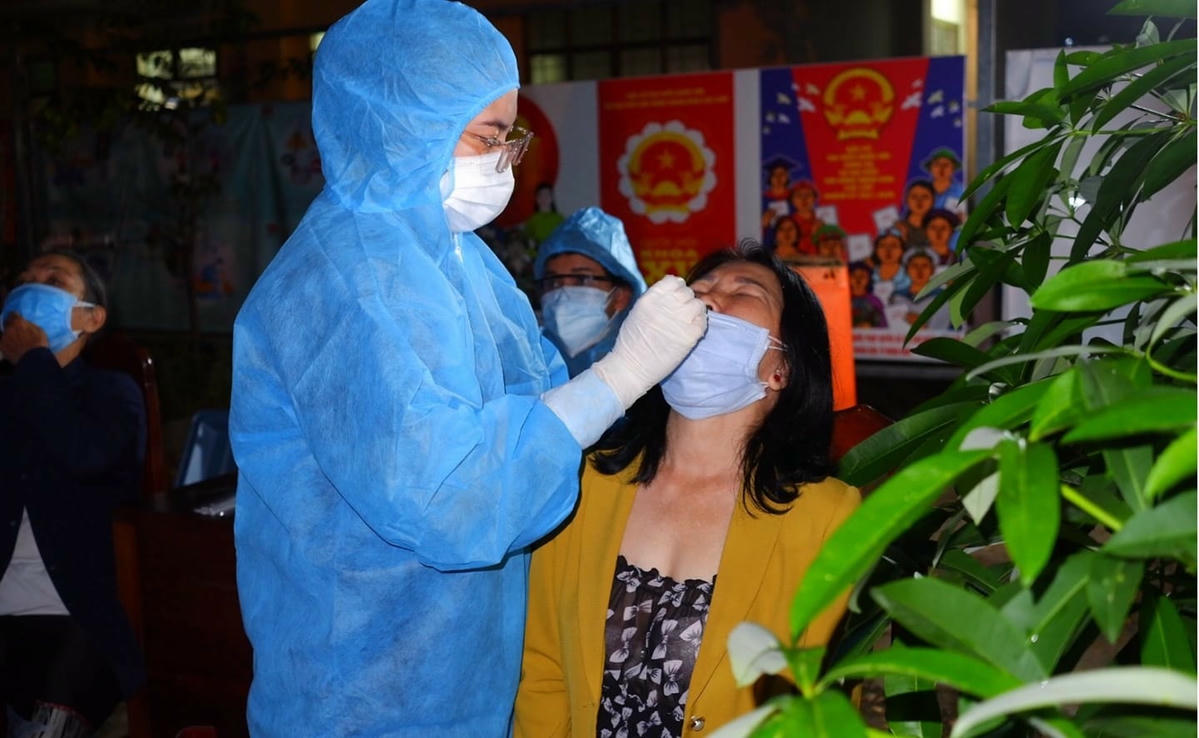 Một số chuyên gia tâm lý cho biết, dịch bệnh Covid-19 ảnh hưởng lớn đến sức khỏe tâm thần của người dân.