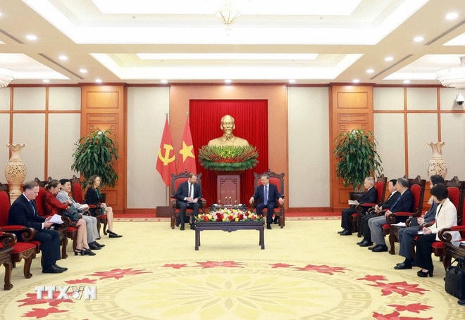 Tổng Bí thư Tô Lâm tiếp ông Nate Franklin, nhà sáng lập và Chủ tịch Tập đoàn Pacifico Energy (PE), Hoa Kỳ. (Ảnh: Thống Nhất/TTXVN) ttxvn-1403-tong-bi-thu-3.jpg