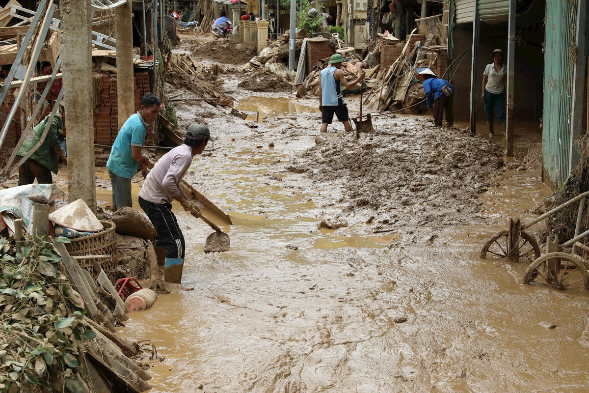 ảnh 1 Nghĩa tình vượt lũ ở Suối Lư